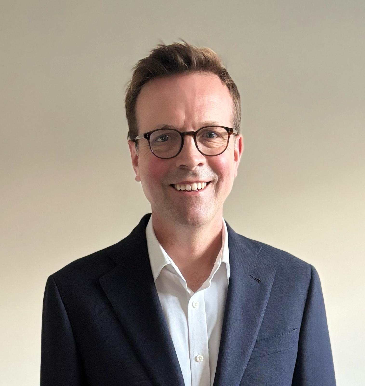 Wates Fit Out further strengthens its Senior Leadership Team with the appointment of  Martyn Peters as Divisional Commercial Director