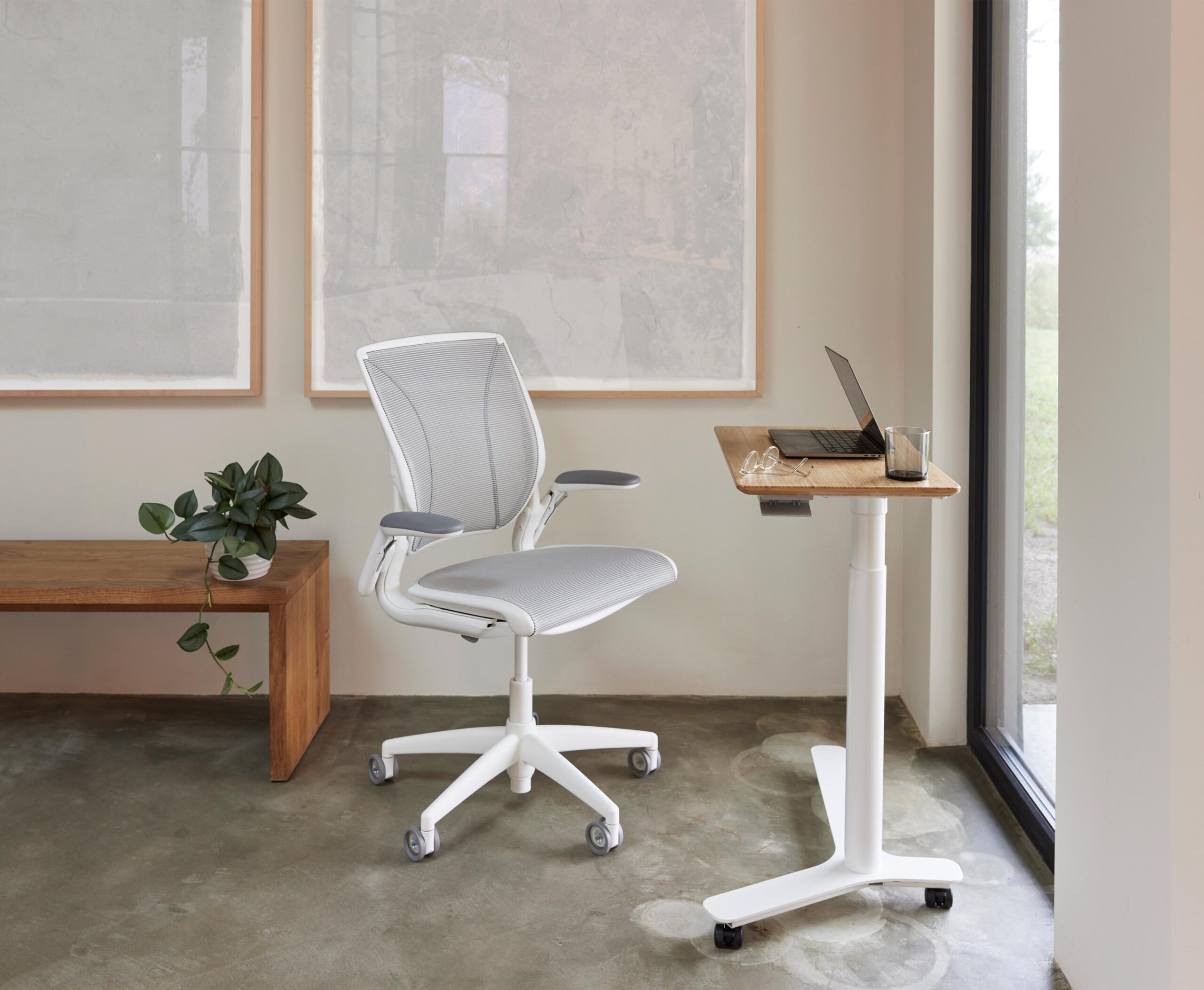 Start 2026 The Right Way: Humanscale Sets the Standard for a Healthier, More Productive Workspace