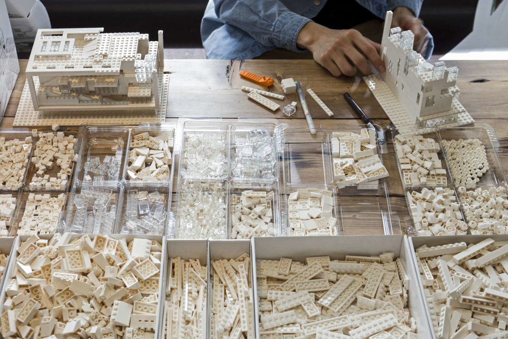8 Steps to Building the Perfect LEGO Architecture Model