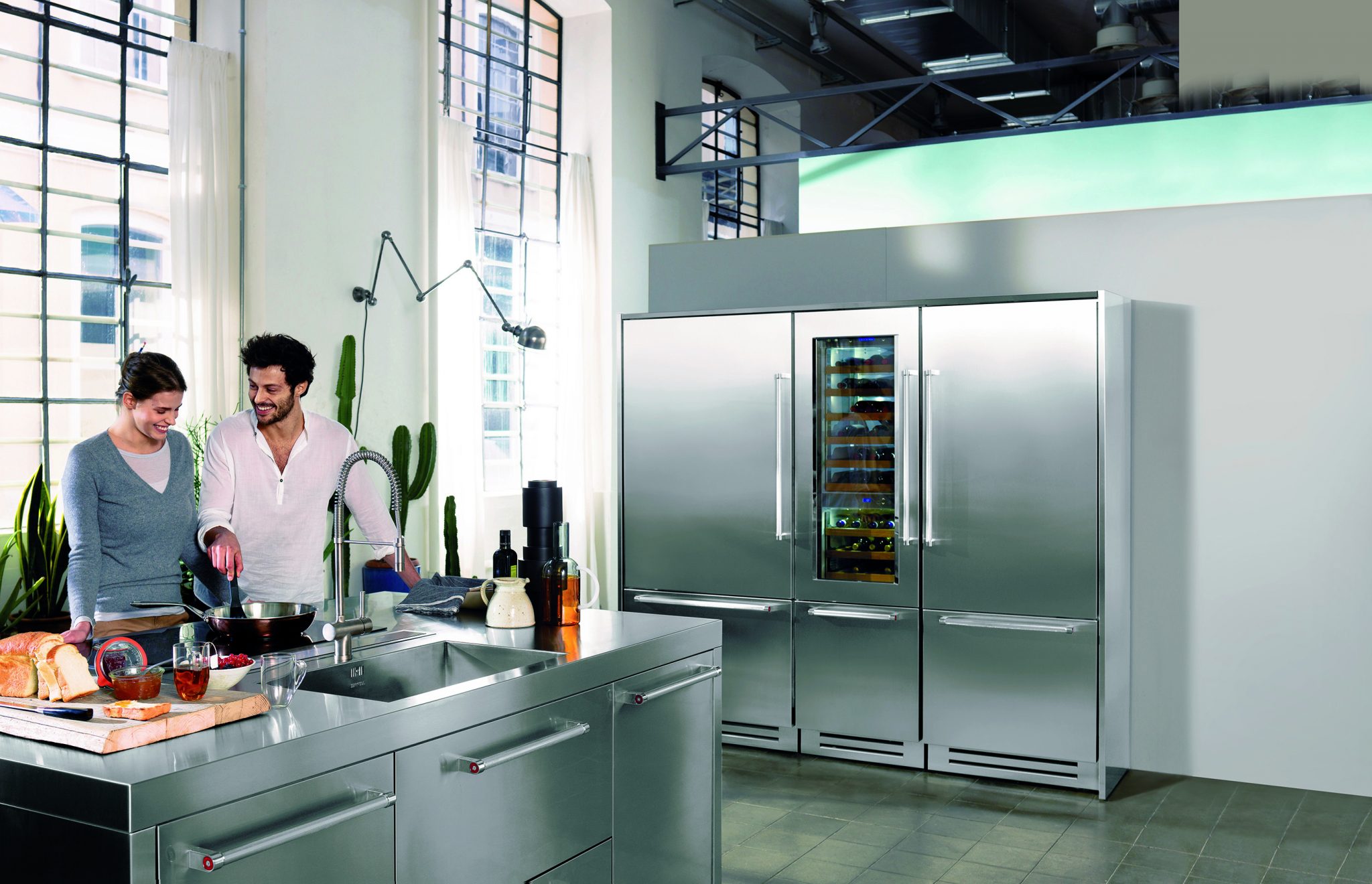 KITCHENAID PRESENTS THE NEW COOLING RANGE AT EUROCUCINA: PERFECTLY PRESERVED FOOD AND DRINK FOR GOURMET DINING EXPERIENCES