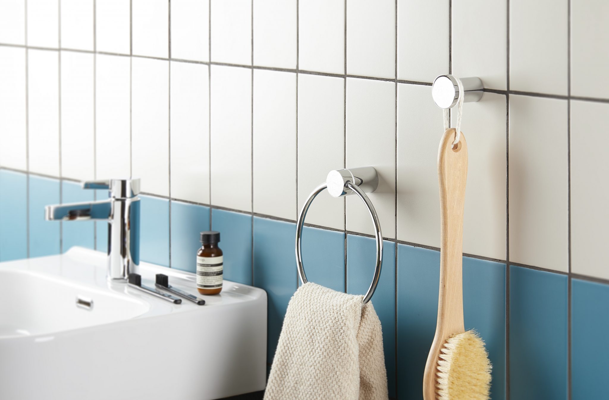 Roper Rhodes does the double with two  new bathroom accessory ranges