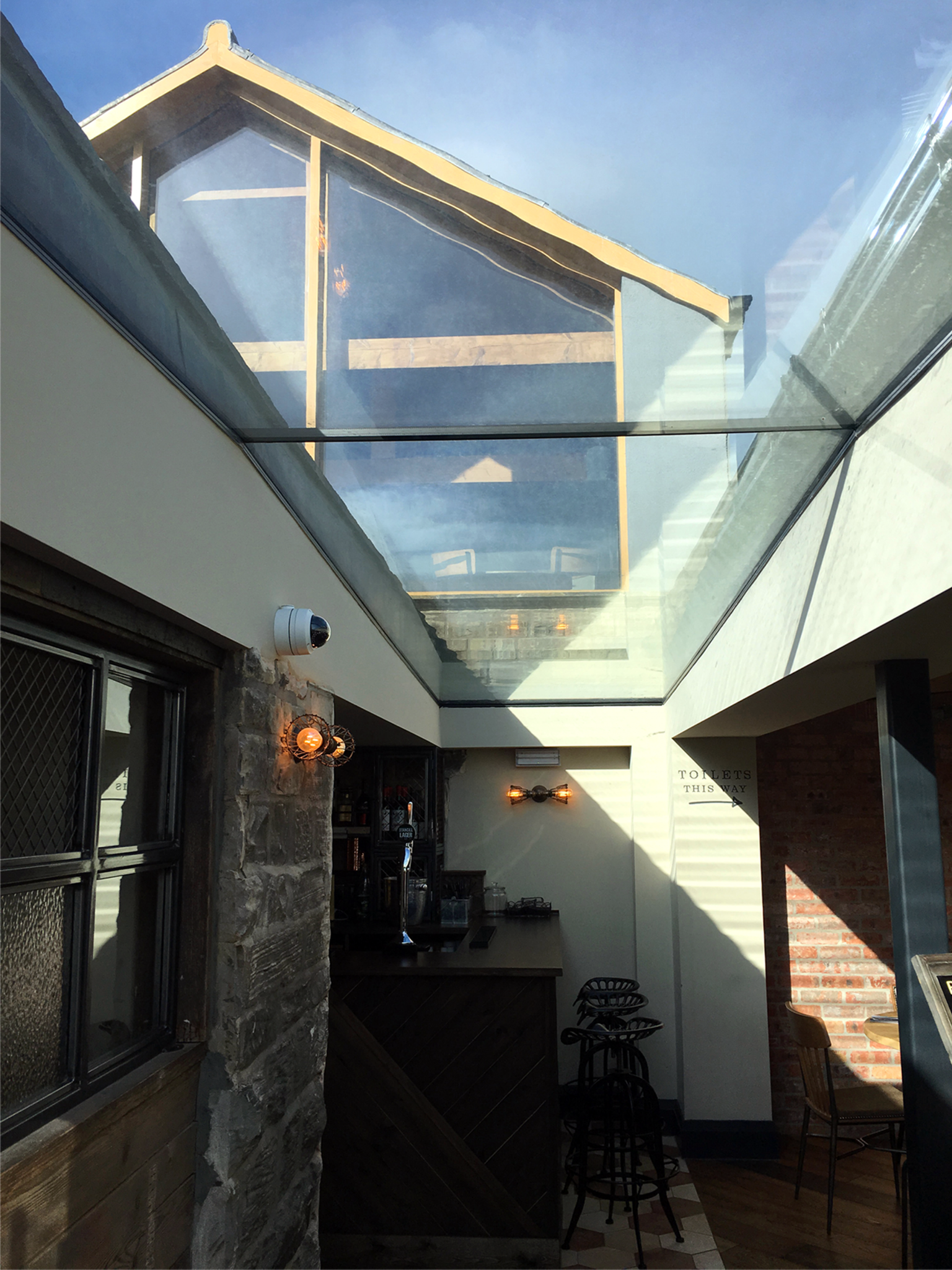 Clever glazing solution used to maximise daylight in Yorkshire café