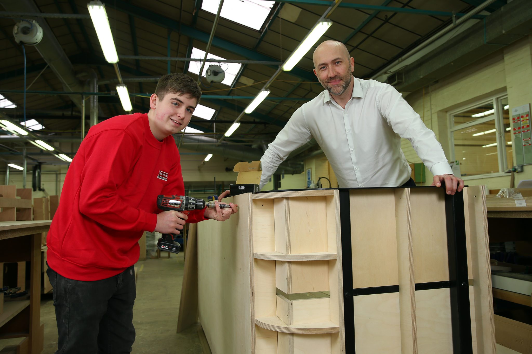 LEADING LEICESTER SPECIALIST INTERIORS AND JOINERY CONTRACTOR CELEBRATES 90 YEARS OF APPRENTICESHIPS @EESmithUK