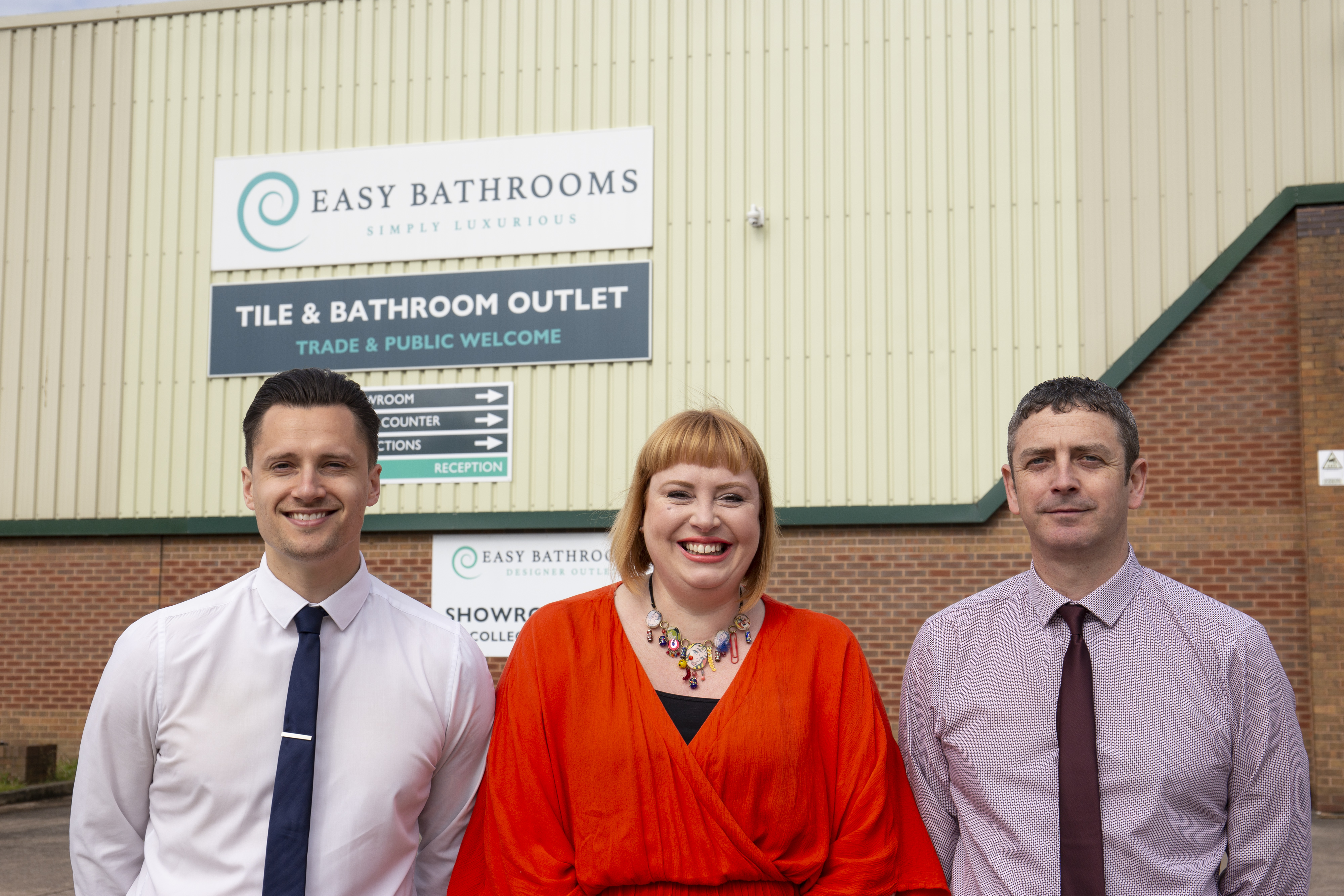Easy Bathrooms strengthens area sales team to support trades people @easy_bathrooms