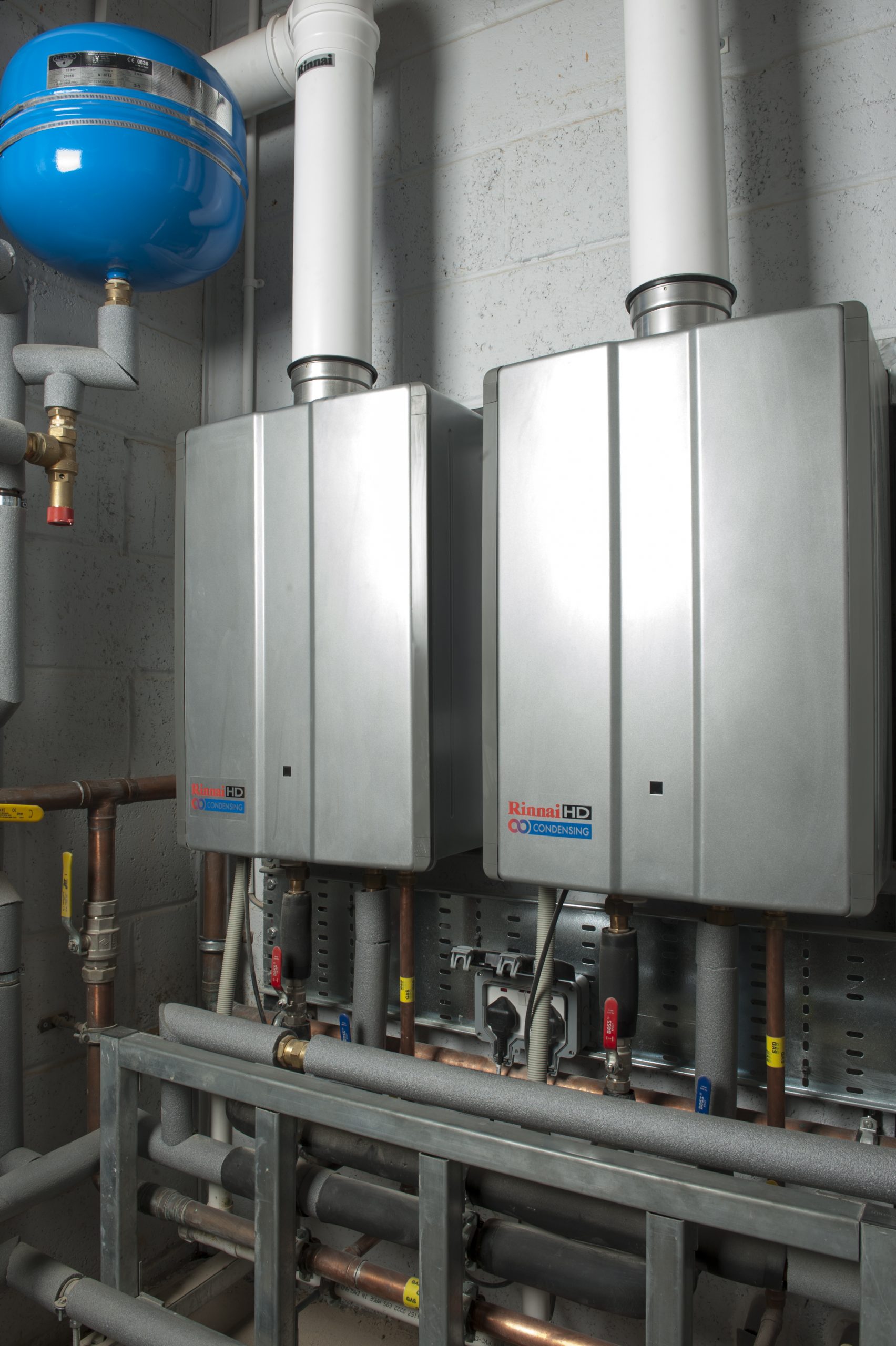 RINNAI HOT WATER ON DEMAND – FUEL, ENERGY, ENVIRONMENT AND FINANCE EFFICIENT – AND NOW EASY TO CHOOSE @rinnai_uk