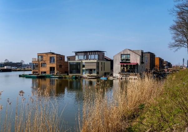 Digital Twin floating home designs could help coastal cities cope with rising sea levels @Cityzenith5D