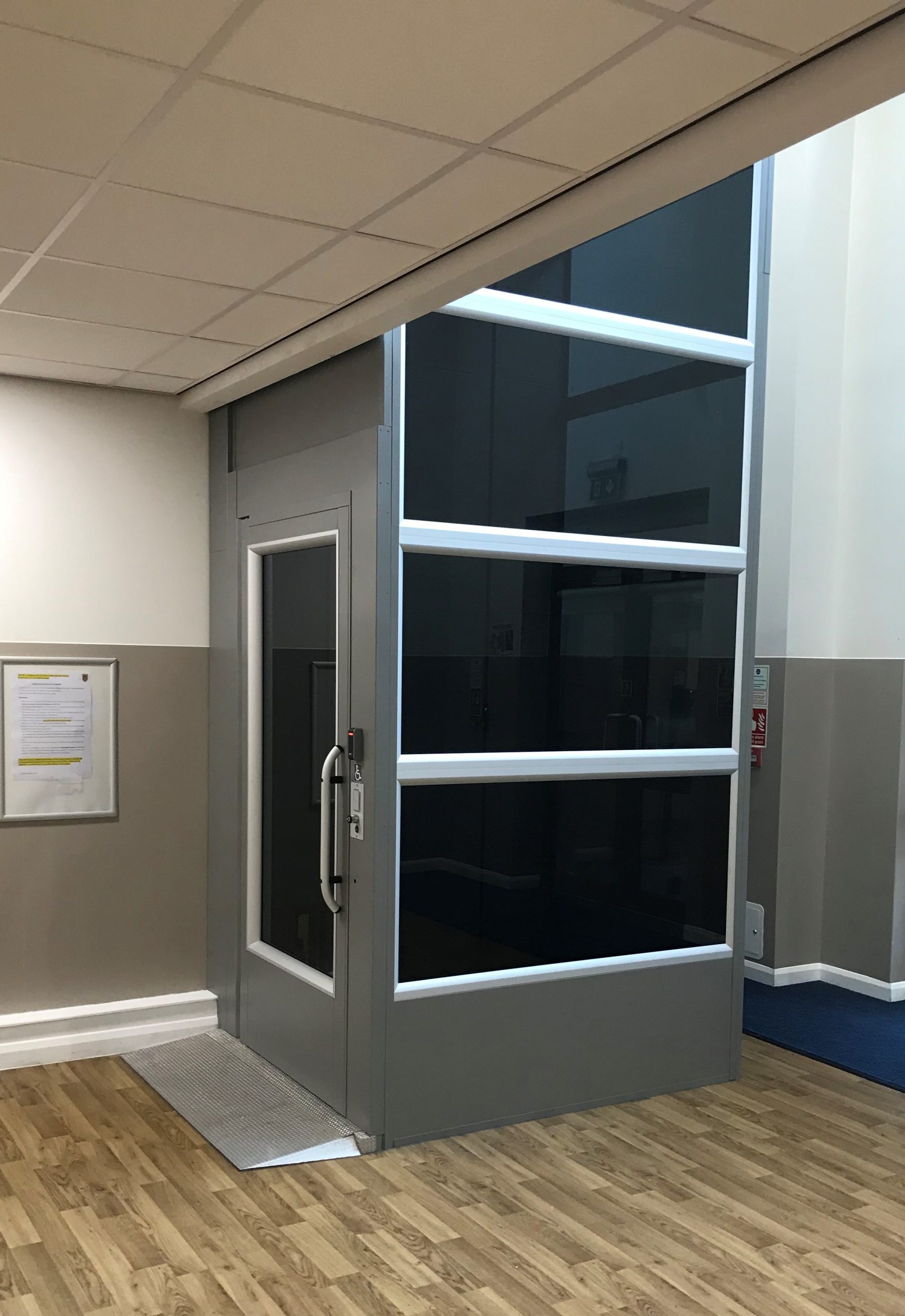 Commercial Platform Lift for Kingsford School @invalifts